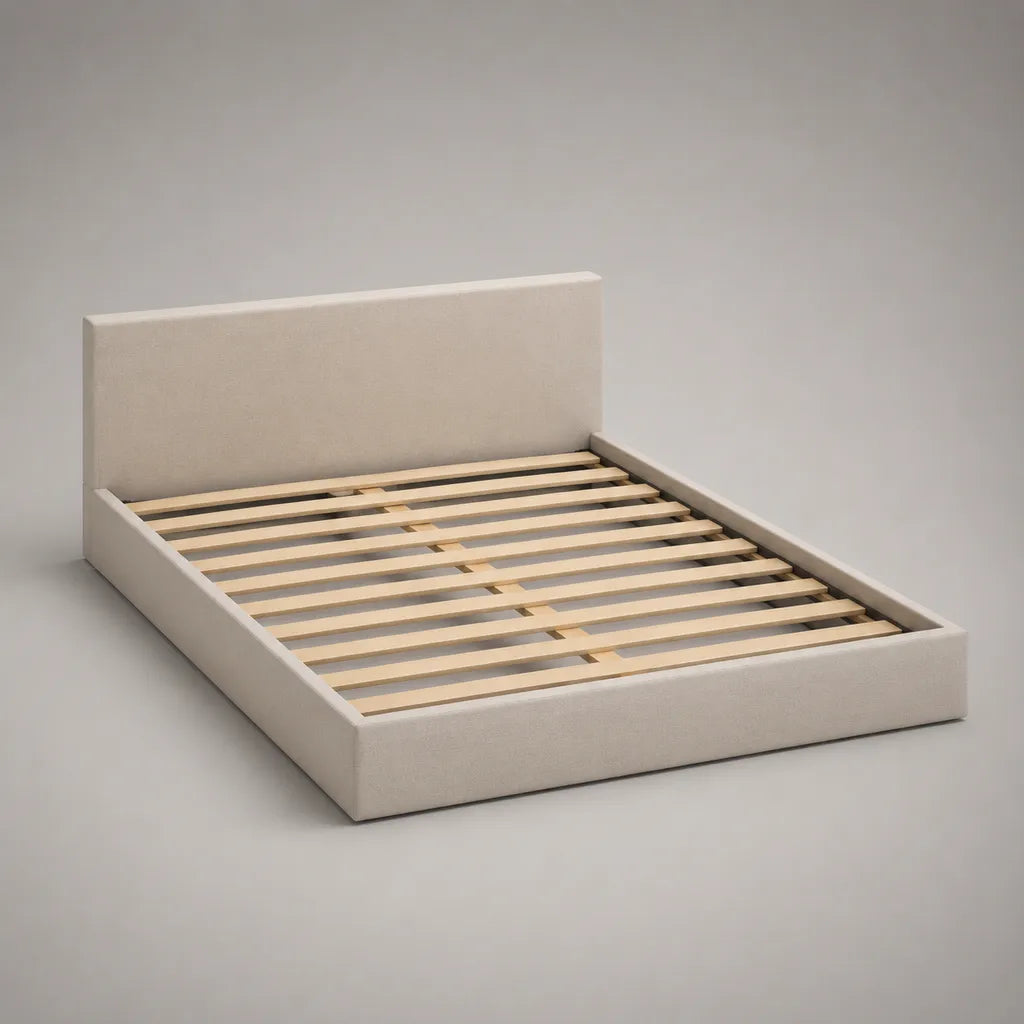 Lit double rembourré beige avec sommier à lattes en bois, couchage 160 × 200 cm, dimensions 215 × 170 × 100 cm