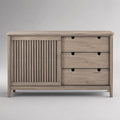 Buffet bas rectangulaire en panneaux de particules, 1 porte à lattes et 3 tiroirs, effet chêne grisé, 120 × 40 × 80 cm