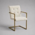Chaise avec accoudoirs en tissu bouclette et acier doré, blanc cassé, 58 × 61 × 86 cm